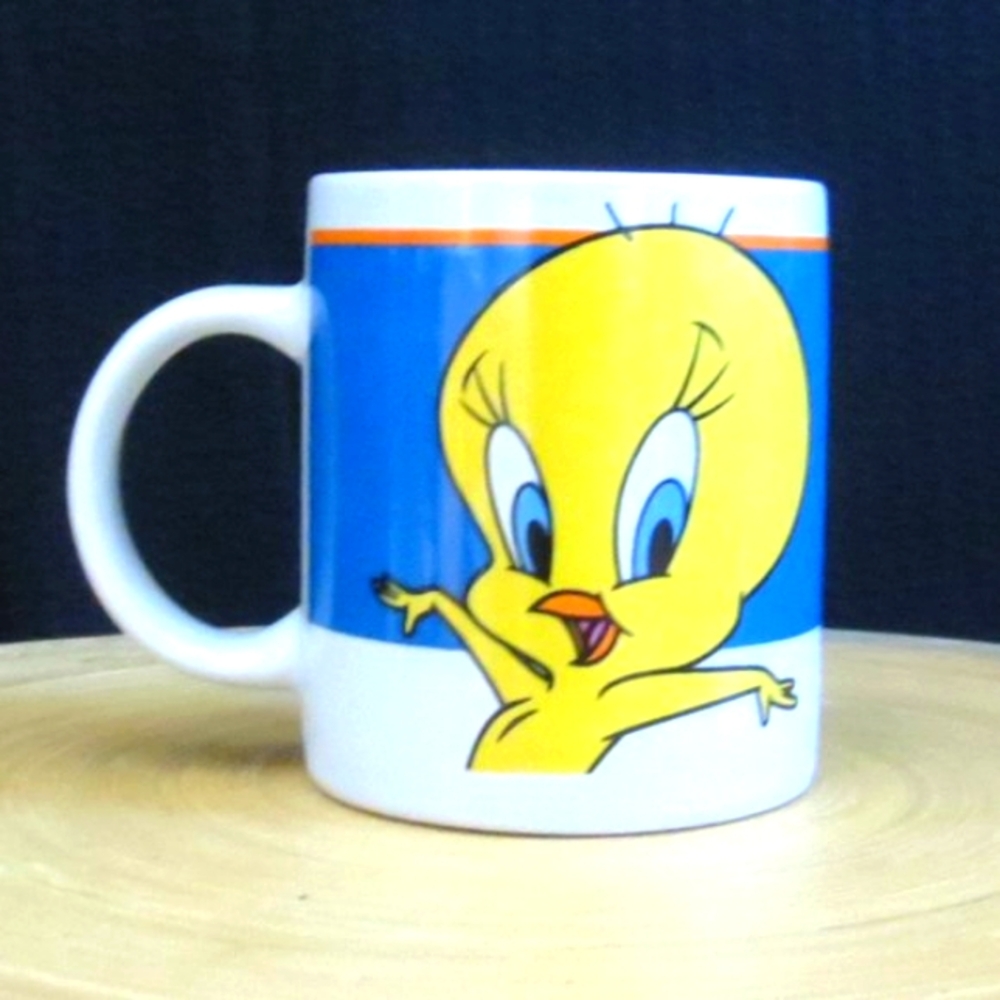 New Gibson Cup Tweety Delight Graphic Ceramic 11oz Coffee Mug